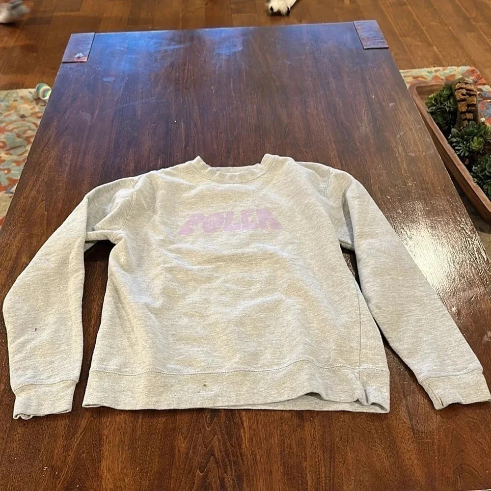 Poler crewneck sweatshirt medium men’s women’s medium